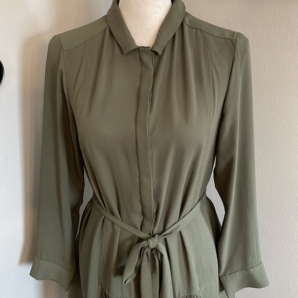 Banana Republic dress with pockets - Picture 2 of 9